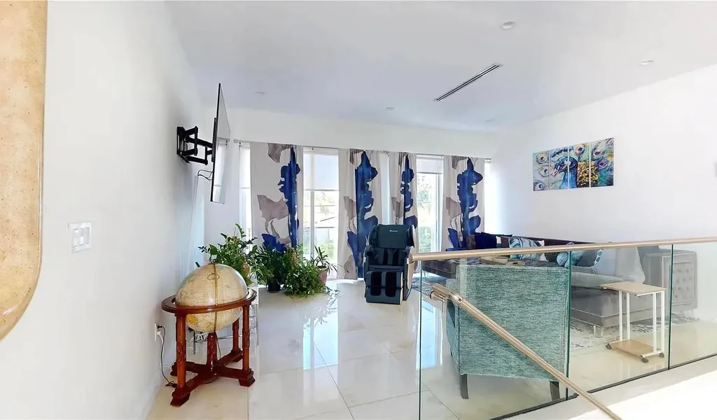 3091 SW 21st Street Miami FL 33145