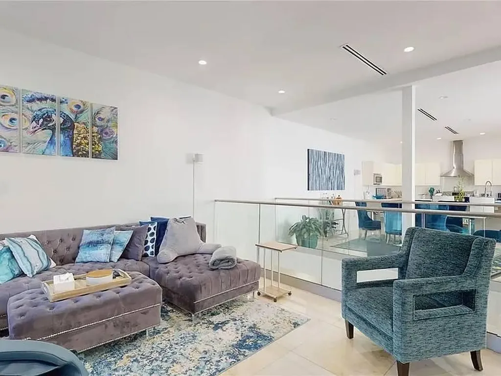 3091 SW 21st Street Miami FL 33145