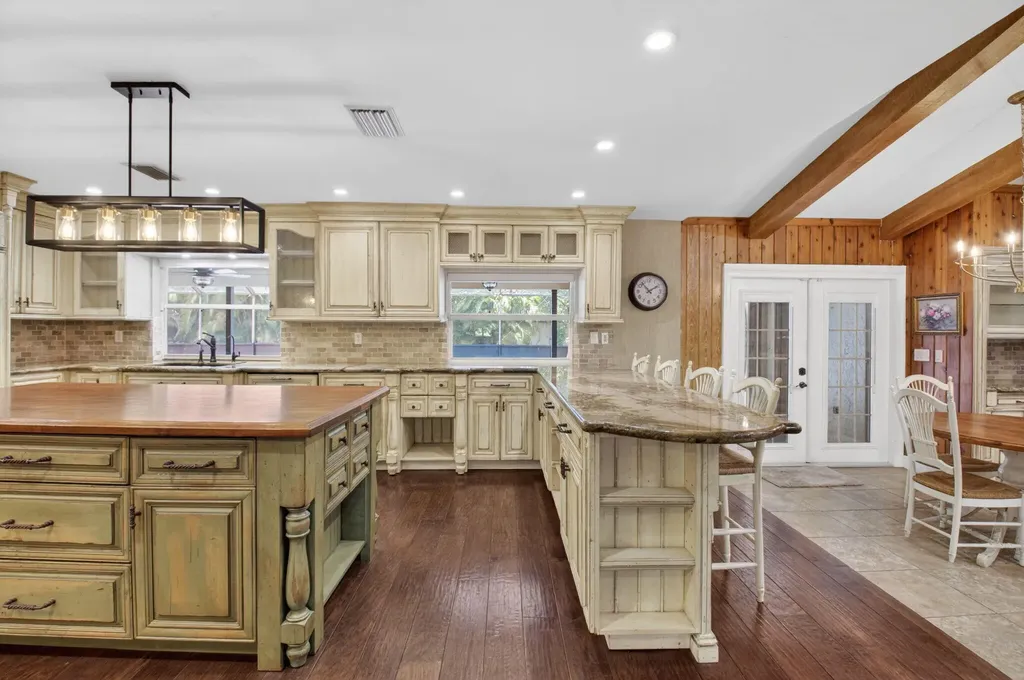 7332 Estrella Court Boca Raton FL 33433