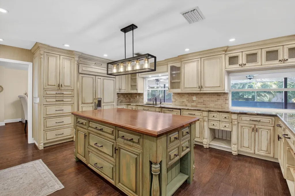 7332 Estrella Court Boca Raton FL 33433
