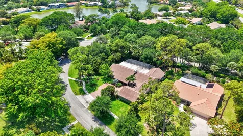 7332 Estrella Court Boca Raton FL 33433
