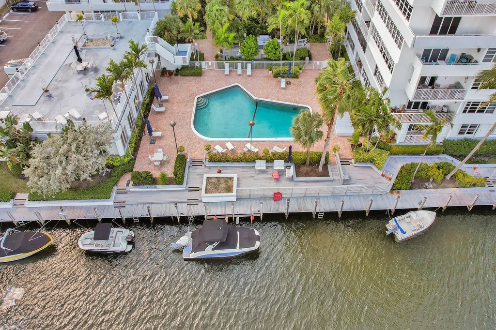 1170 N Federal Highway Fort Lauderdale FL 33304