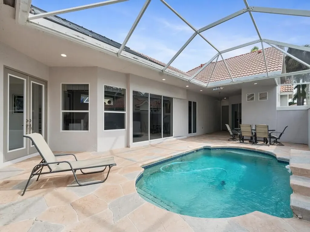 709 SW Andros Cove Port St Lucie FL 34986