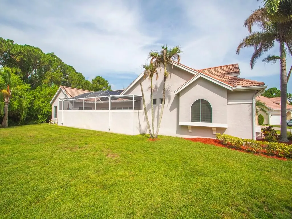 709 SW Andros Cove Port St Lucie FL 34986