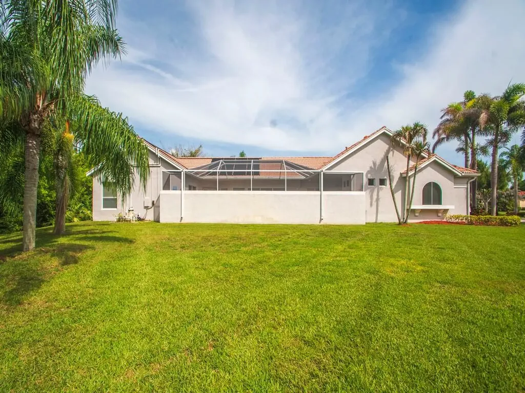709 SW Andros Cove Port St Lucie FL 34986