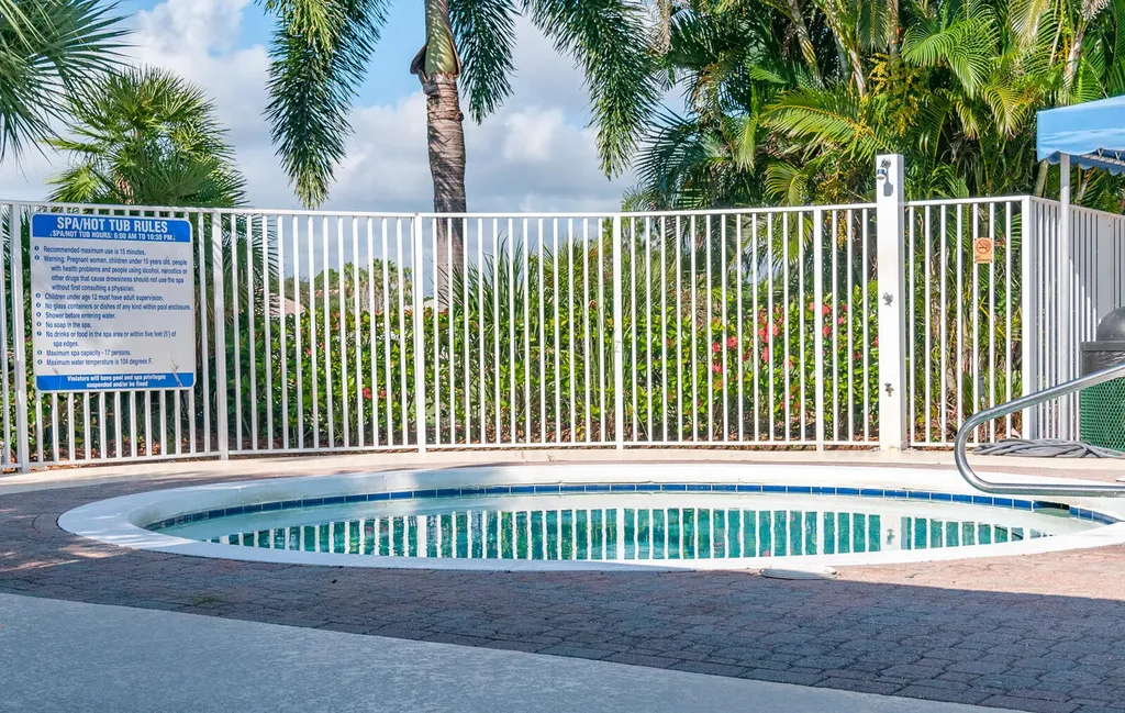 709 SW Andros Cove Port St Lucie FL 34986