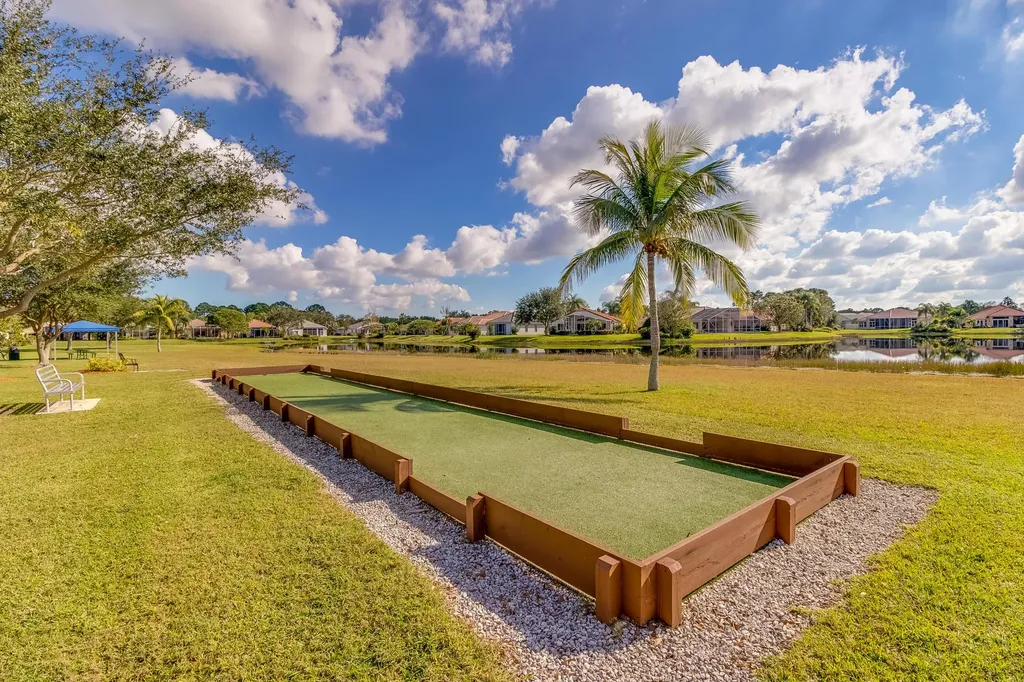 709 SW Andros Cove Port St Lucie FL 34986
