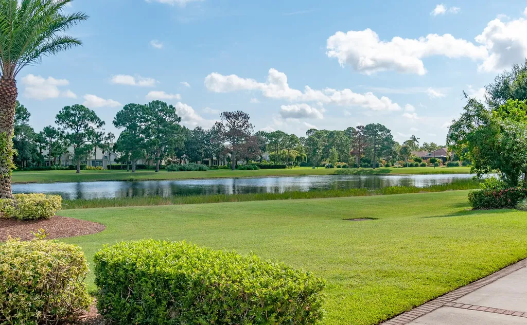 709 SW Andros Cove Port St Lucie FL 34986