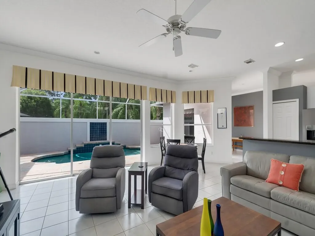 709 SW Andros Cove Port St Lucie FL 34986