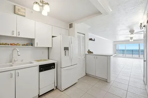 201 Van Buren Street Hollywood FL 33019