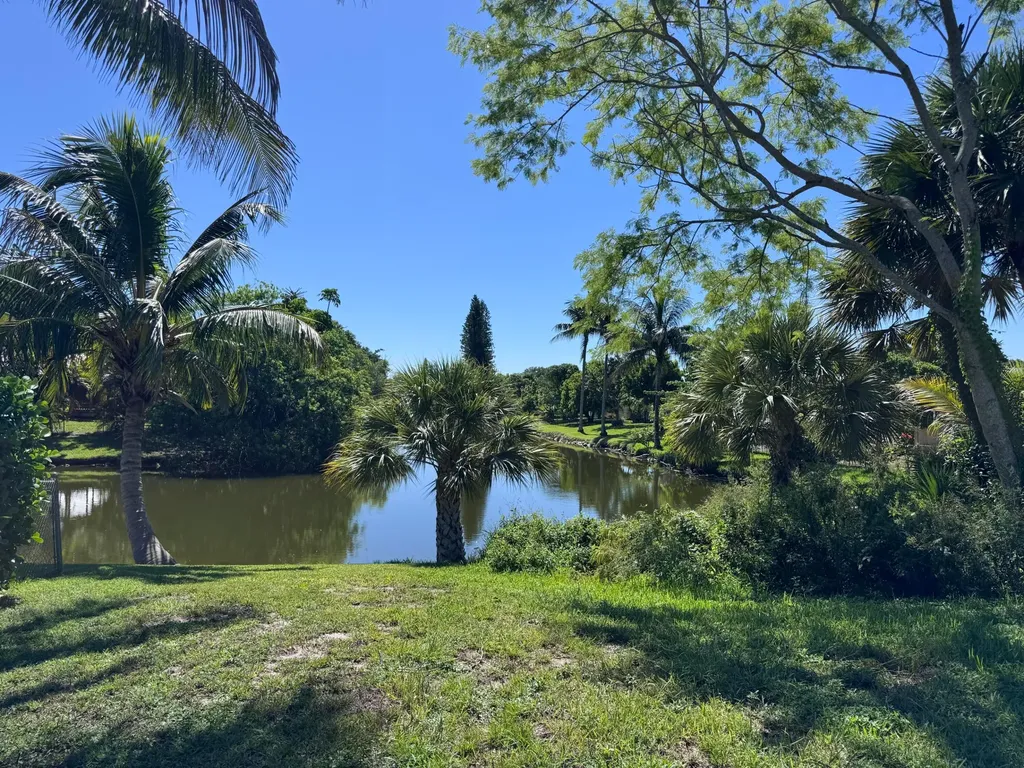 Xxx Starling Avenue Royal Palm Beach FL 33411
