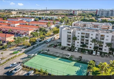 8145 NW 7th Street Miami FL 33126