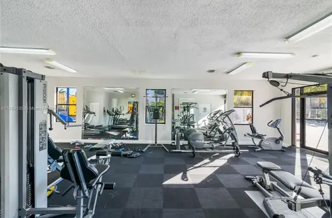 8145 NW 7th Street Miami FL 33126