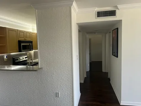 8145 NW 7th Street Miami FL 33126