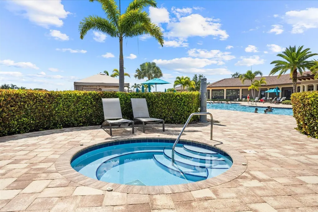 415 SE Crathes Street SE Port St Lucie FL 34984