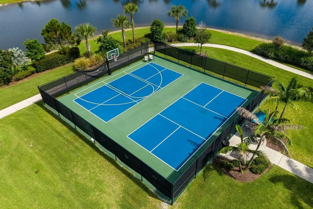 415 SE Crathes Street SE Port St Lucie FL 34984