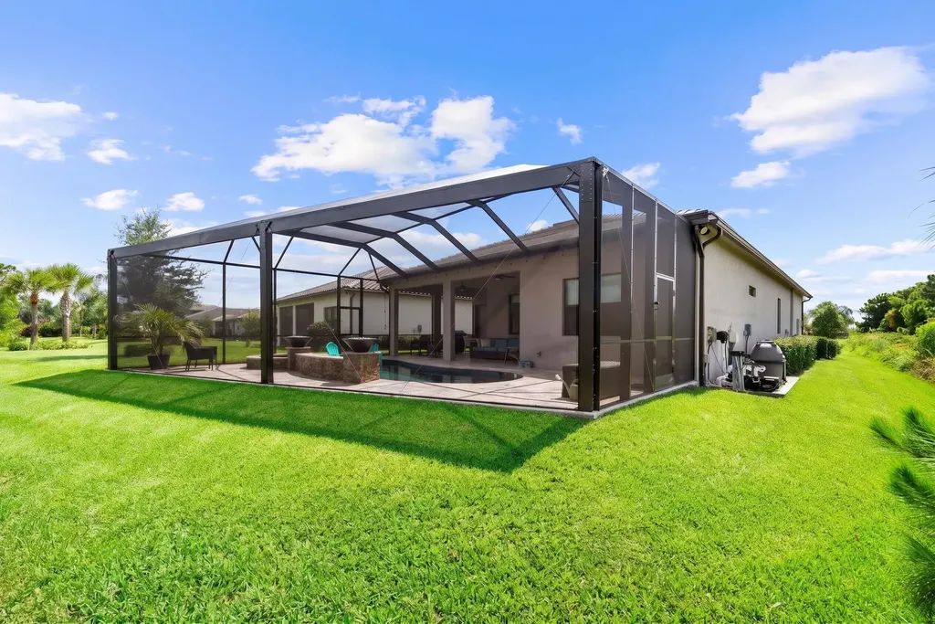 415 SE Crathes Street SE Port St Lucie FL 34984