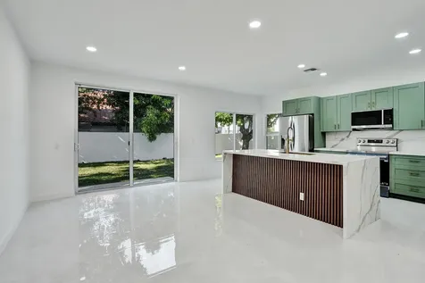6991 Marion Avenue Margate FL 33063