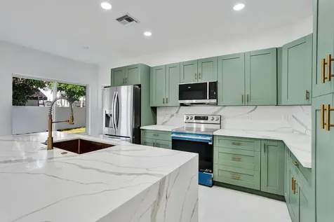 6991 Marion Avenue Margate FL 33063