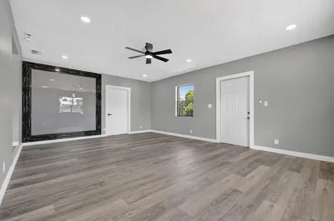 24 NW Avenue I Belle Glade FL 33430