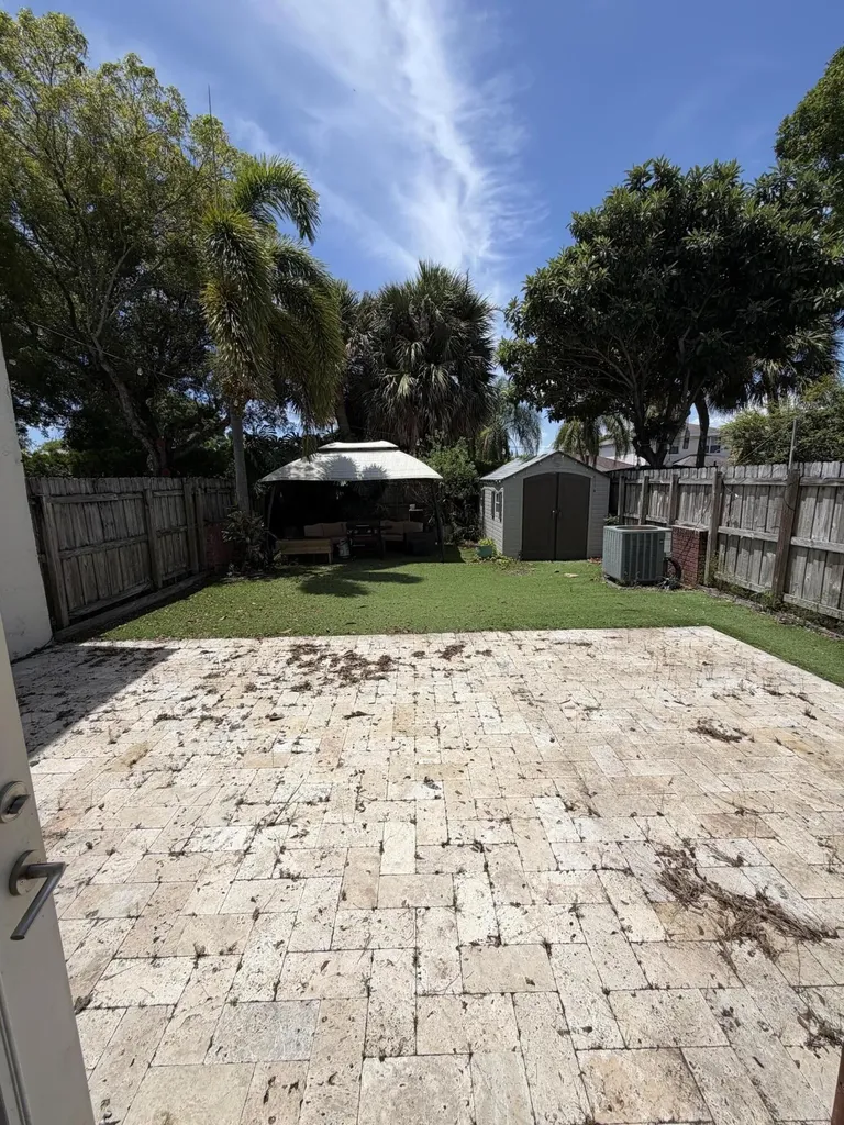 806 NW 41st Court Deerfield Beach FL 33064