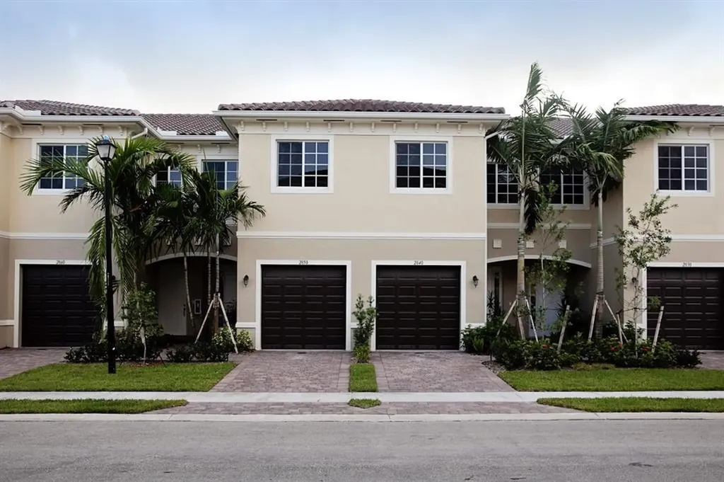 806 NW 41st Court Deerfield Beach FL 33064