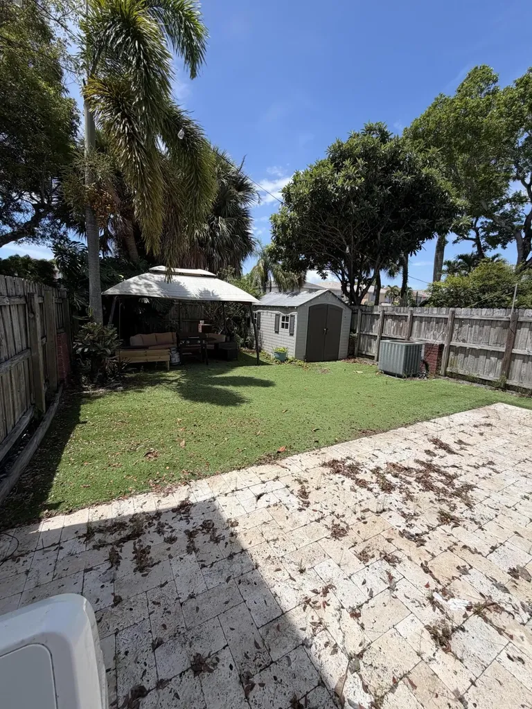 806 NW 41st Court Deerfield Beach FL 33064