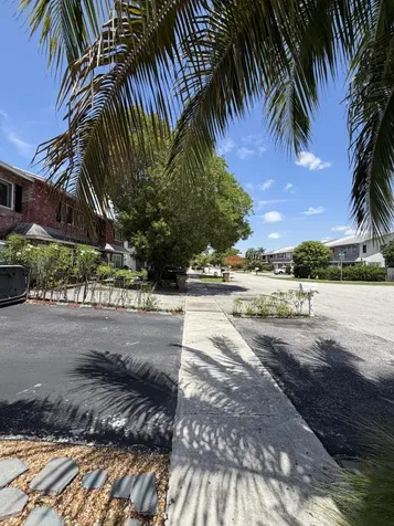 806 NW 41st Court Deerfield Beach FL 33064