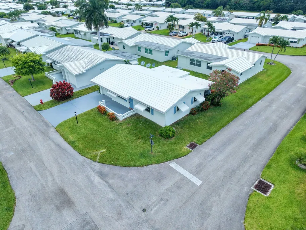 1012 SW 17th Street Boynton Beach FL 33426