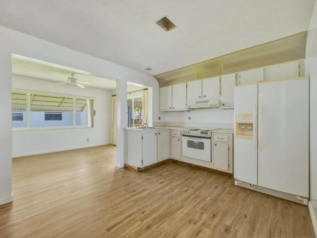 1012 SW 17th Street Boynton Beach FL 33426