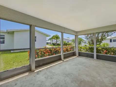 1012 SW 17th Street Boynton Beach FL 33426