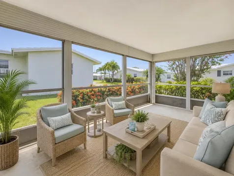 1012 SW 17th Street Boynton Beach FL 33426