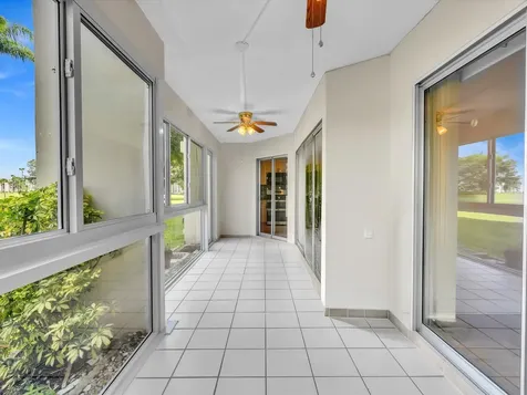 3959 Via Poinciana Lake Worth FL 33467
