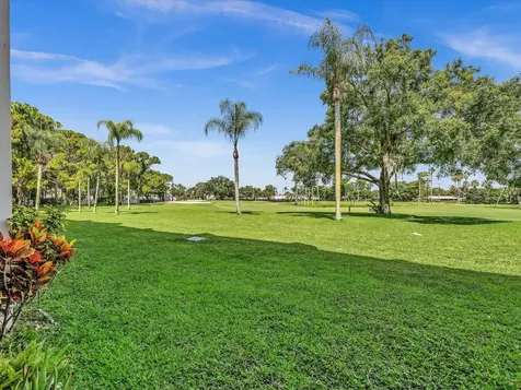 3959 Via Poinciana Lake Worth FL 33467