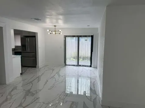 160 SE 15th Avenue Pompano Beach FL 33060