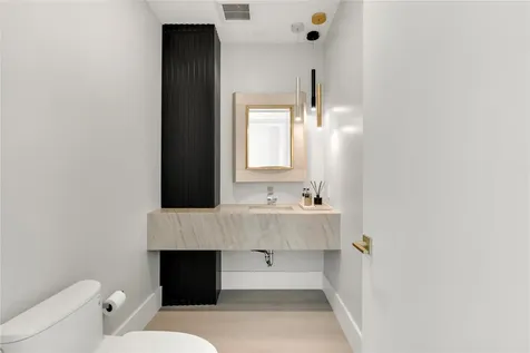500 SE Mizner Boulevard Boca Raton FL 33432