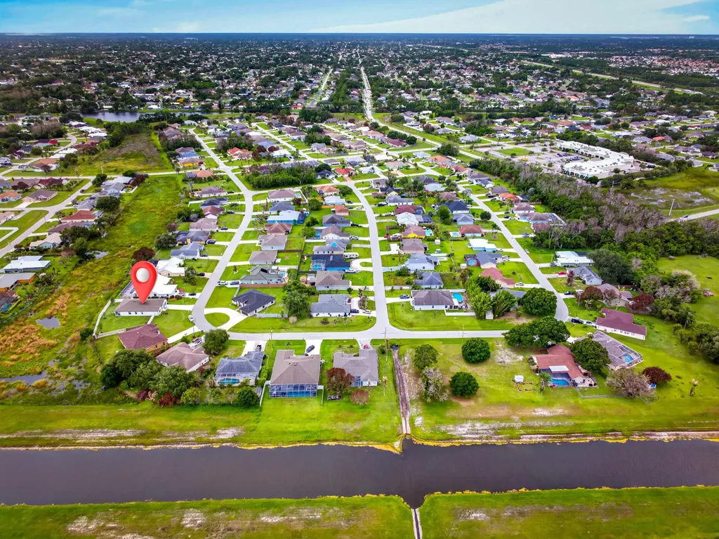 6723 NW Dorothy Street Port St Lucie FL 34983