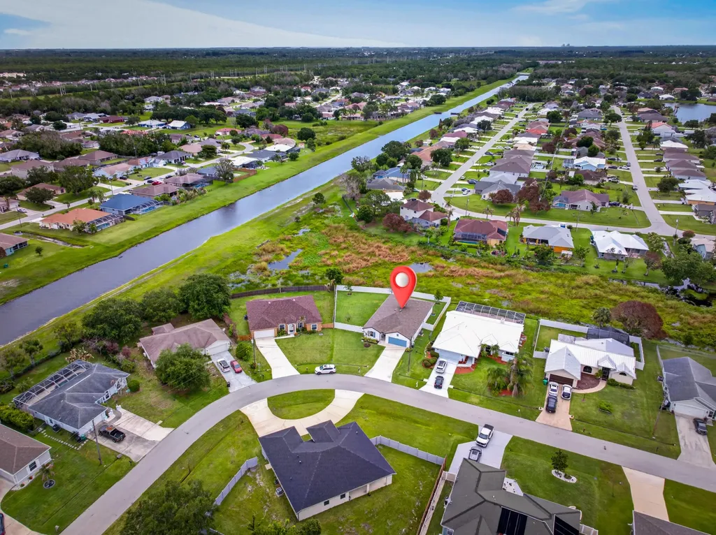 6723 NW Dorothy Street Port St Lucie FL 34983