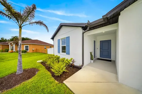 6723 NW Dorothy Street Port St Lucie FL 34983