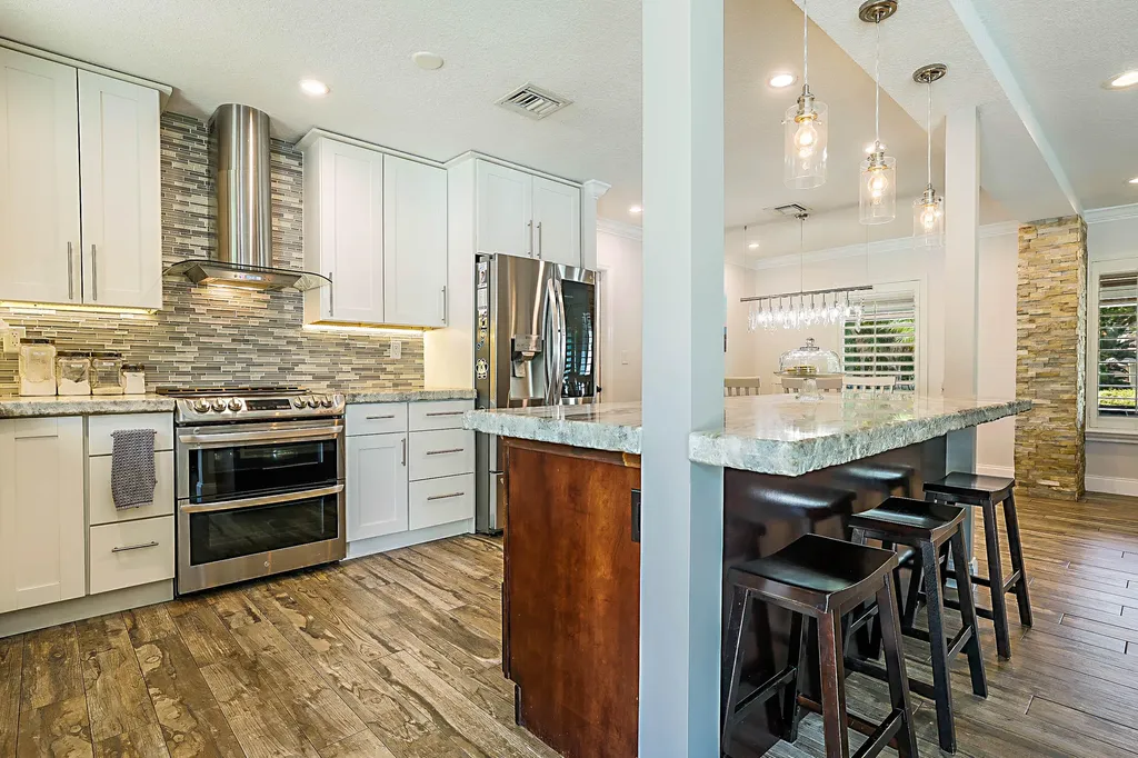 2620 NE 53rd Street Lighthouse Point FL 33064
