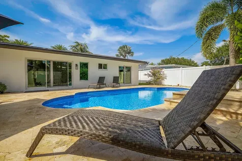 2620 NE 53rd Street Lighthouse Point FL 33064