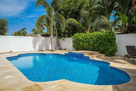 2620 NE 53rd Street Lighthouse Point FL 33064
