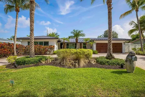 2620 NE 53rd Street Lighthouse Point FL 33064