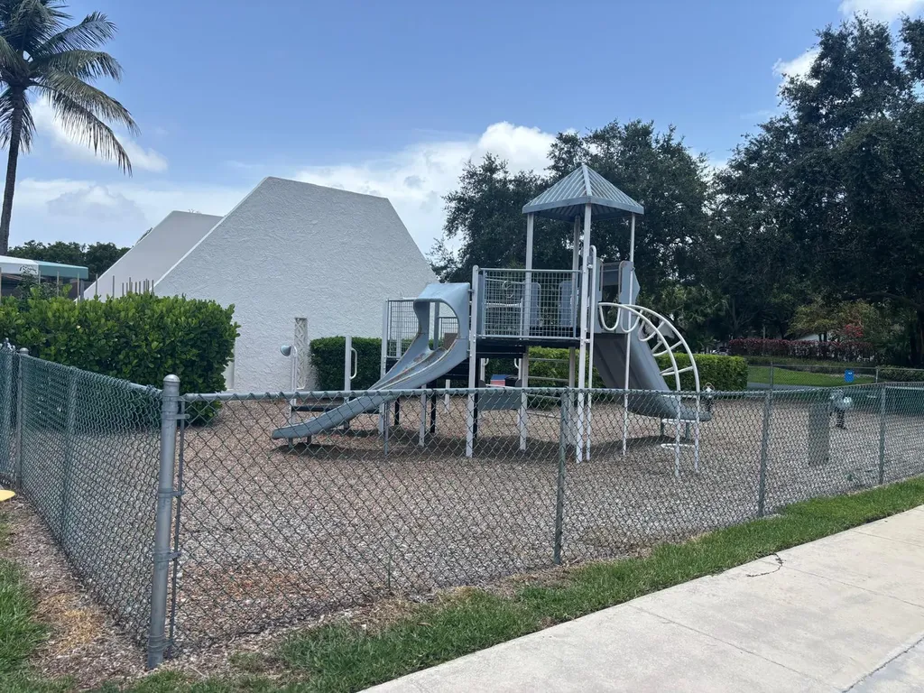 23343 SW 54th Way Boca Raton FL 33433
