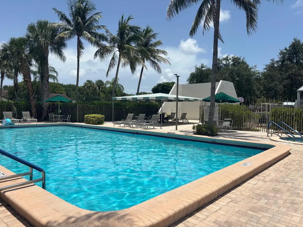 23343 SW 54th Way Boca Raton FL 33433
