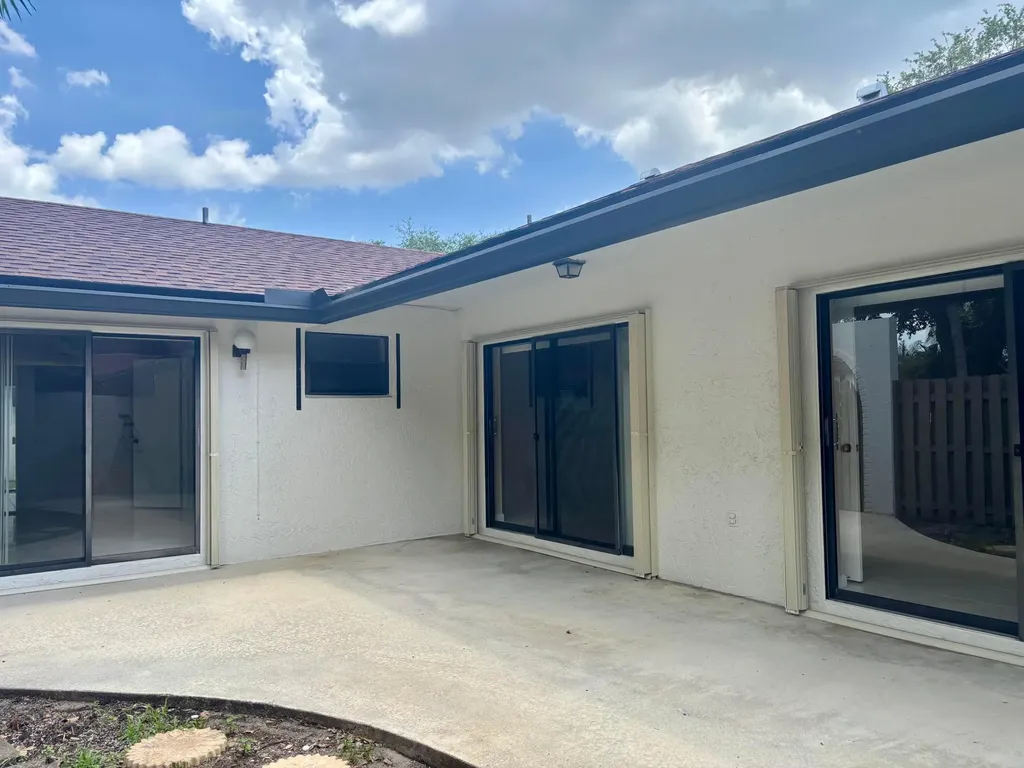 23343 SW 54th Way Boca Raton FL 33433