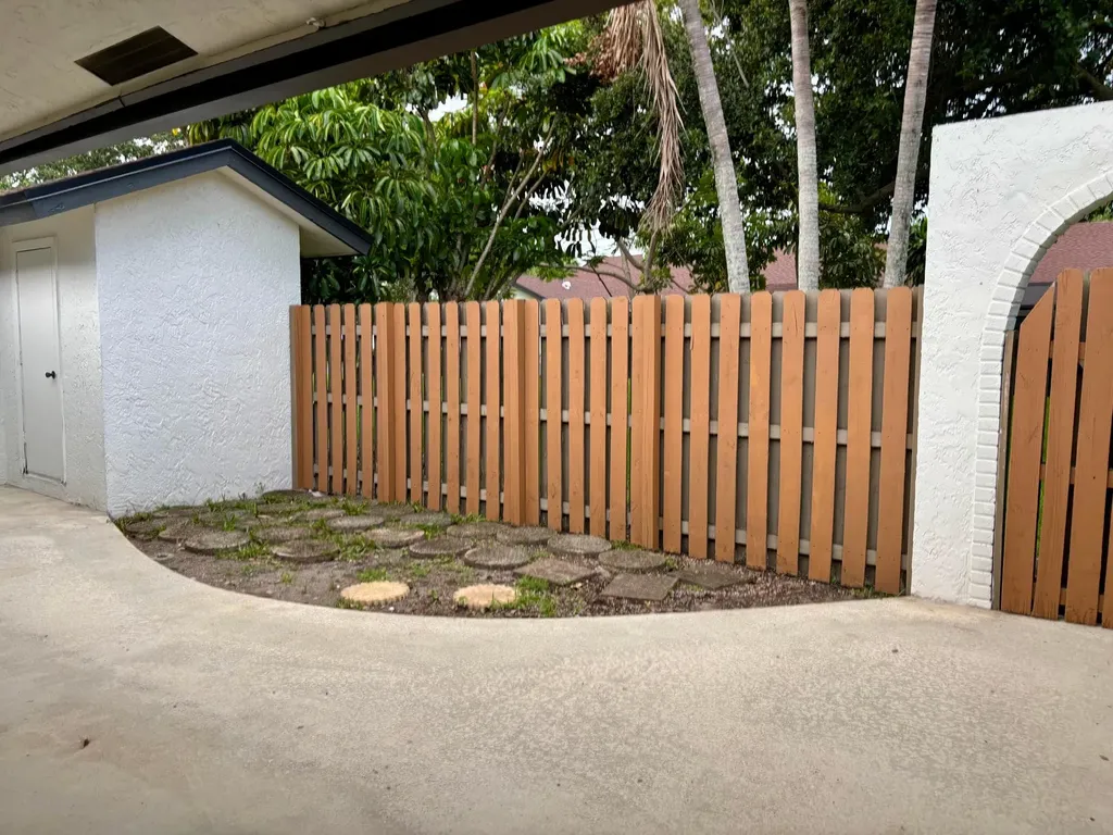 23343 SW 54th Way Boca Raton FL 33433