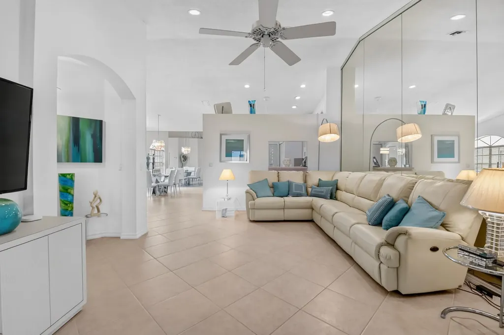 15340 Floral Club Road Delray Beach FL 33484
