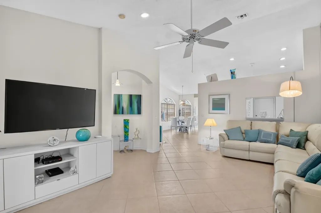 15340 Floral Club Road Delray Beach FL 33484