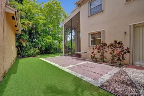 5897 NW 120th Terrace Coral Springs FL 33076